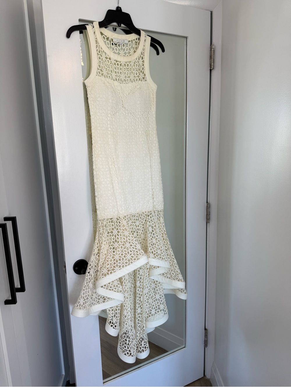 Alexis Cream Lace High-Low Mermaid Dress